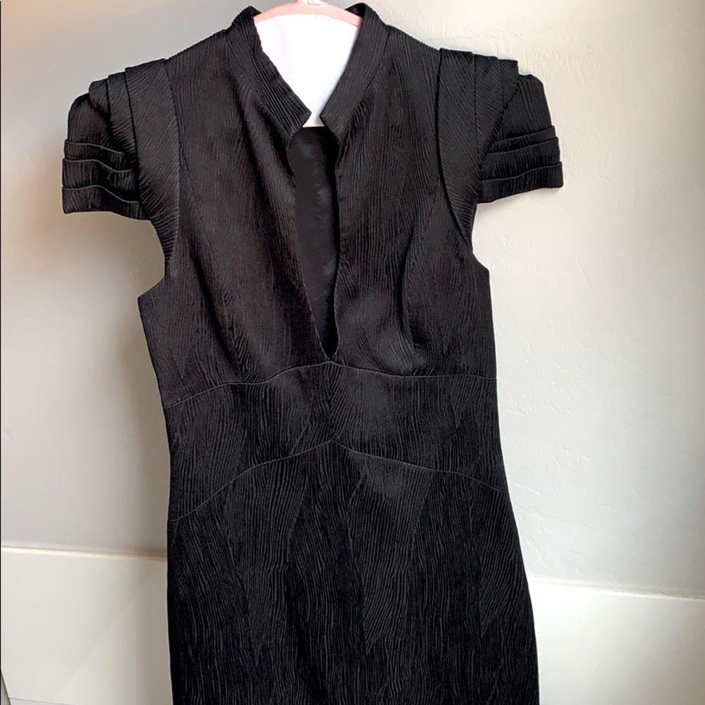 Black Halo Size 4 Women’s Dress - Deep V neck